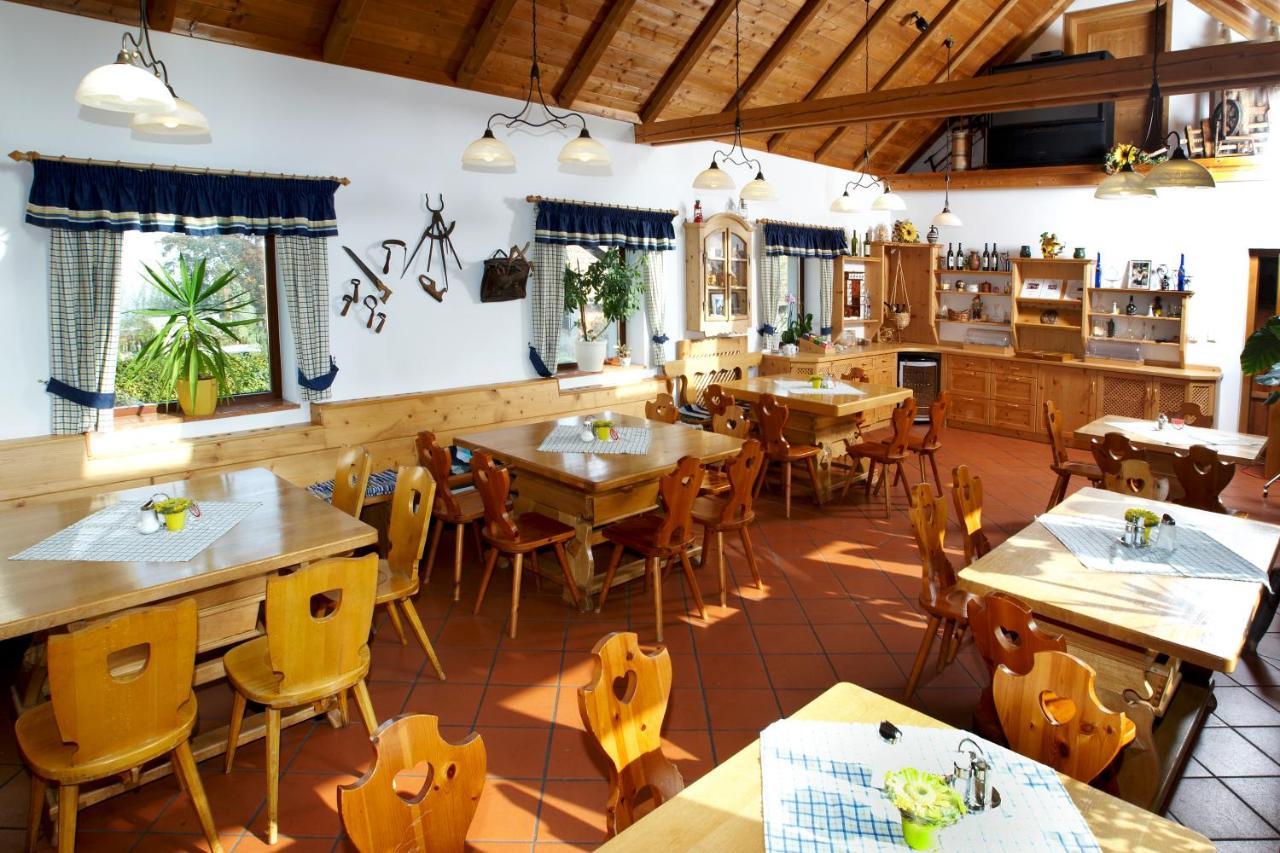 Weingut Pugl Apartment ไลบ์นิทซ์ ภายนอก รูปภาพ