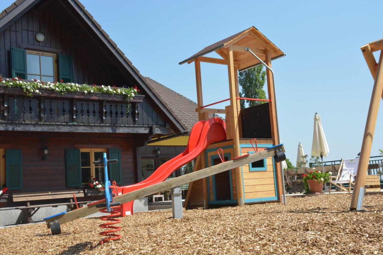 Weingut Pugl Apartment ไลบ์นิทซ์ ภายนอก รูปภาพ